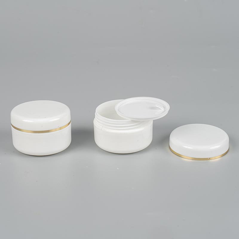 Rundes Sahneglas